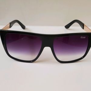 Quays Incognite Sunglasses
